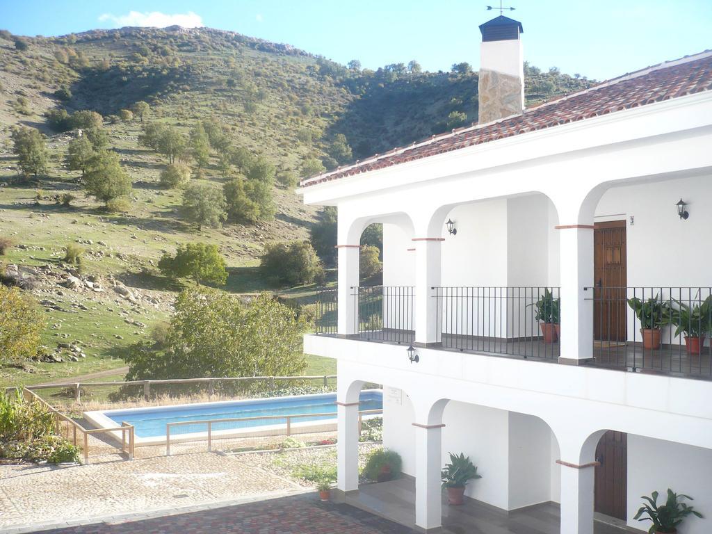 Apartamentos Turisticos Rurales Monte De Las Animas Valdepenas de Jaen Luaran gambar