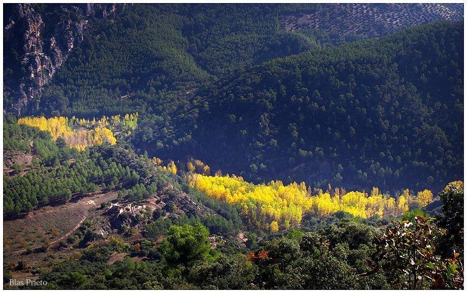 Apartamentos Turisticos Rurales Monte De Las Animas Valdepenas de Jaen Luaran gambar
